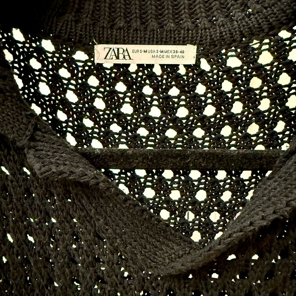 Zara Men's Charcoal V-Neck Sweater - Picture 3 of 4